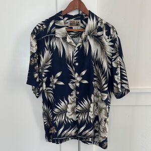 Tiki Classics Men’s Size L 100% Silk Hawaiian Button Up Shirt Navy Floral Casual